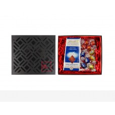 Golden Box of Lindt Sweets LWLT100